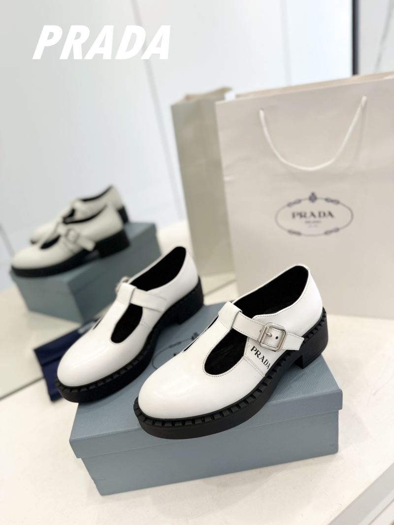 Prada Low Shoes